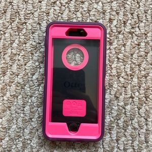 Otterbox IPhone 5s case